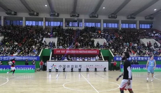 国王官方：小萨左膝半月板部分撕裂，将继续缺席至少4-5周（国王官宣：小萨左膝半月板部分撕裂，预计至少再缺阵4-5周）