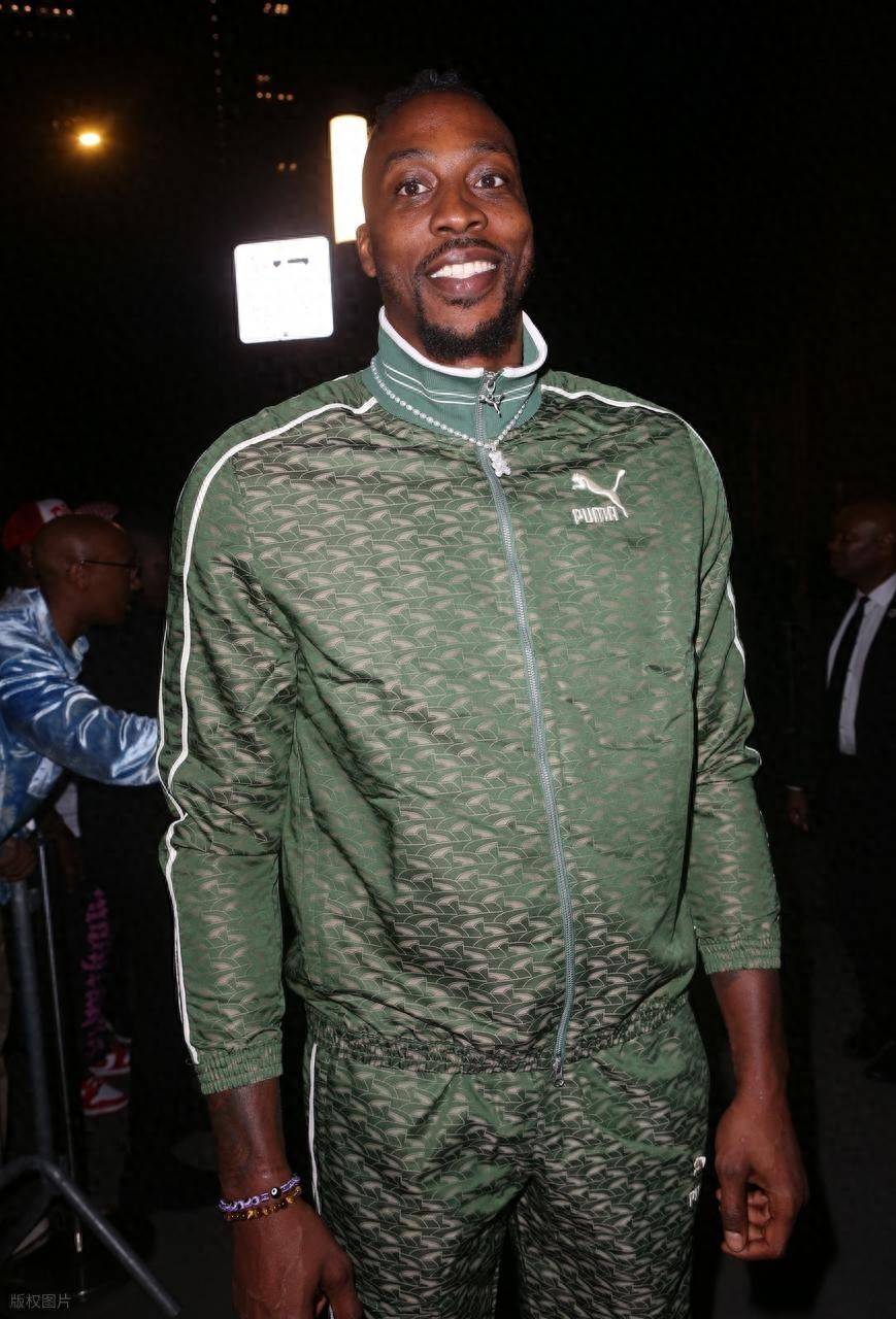 富勒姆主帅：打进了精彩的进球却被取消，这判罚令人难以置评（富勒姆主帅不满：精彩破门被判无效，判罚令人无言以对）